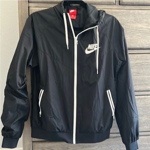 Nike Wind Breaker